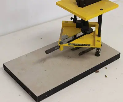 Pro Joiner Picture Framing Logan Model # F 300-2