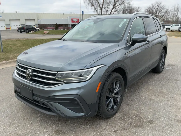 Used 2022 VOLKSWAGEN TIGUAN Miscellaneous Trucks/Trailers Michigan US | Miedema Asset Management Group #1174966