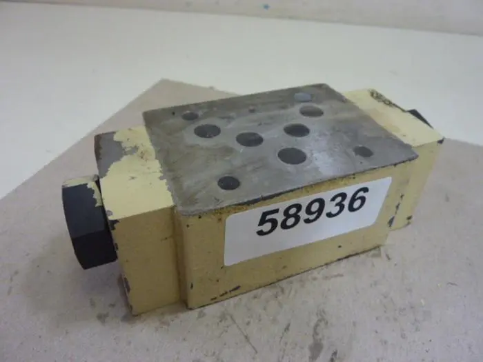 Used MANNESMANN REXROTH Z2S10132 Valves/Fittings Michigan US | Ideal Machinery #602618