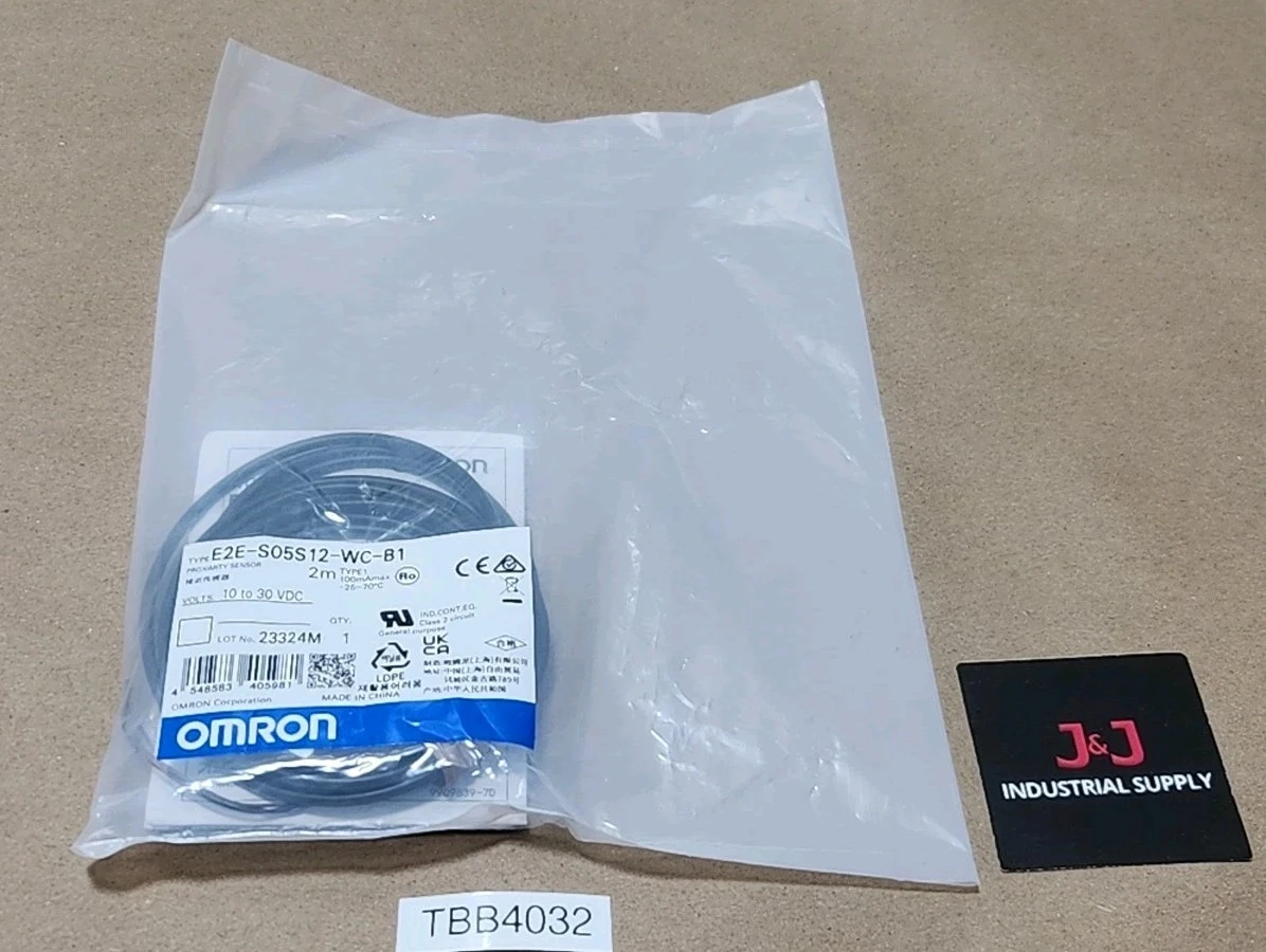 NEW Omron E2E-S05S12-WC-B1 2M