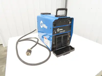 Miller Invision 304P Mig Welder 300 amp DC Arc 11kW 460VAC 3PH Power Unit