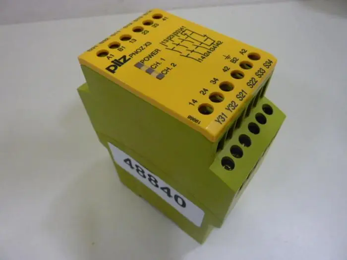 Used PILZ PNOZX324VAC24VDC3N/O1N/C1SO Relays & Switches Michigan US | Ideal Machinery #604103