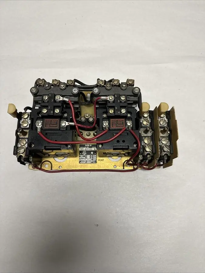 Used ALLEN-BRADLEY 705-AOD103 Starters | Surplus Asset Holdings #1205206