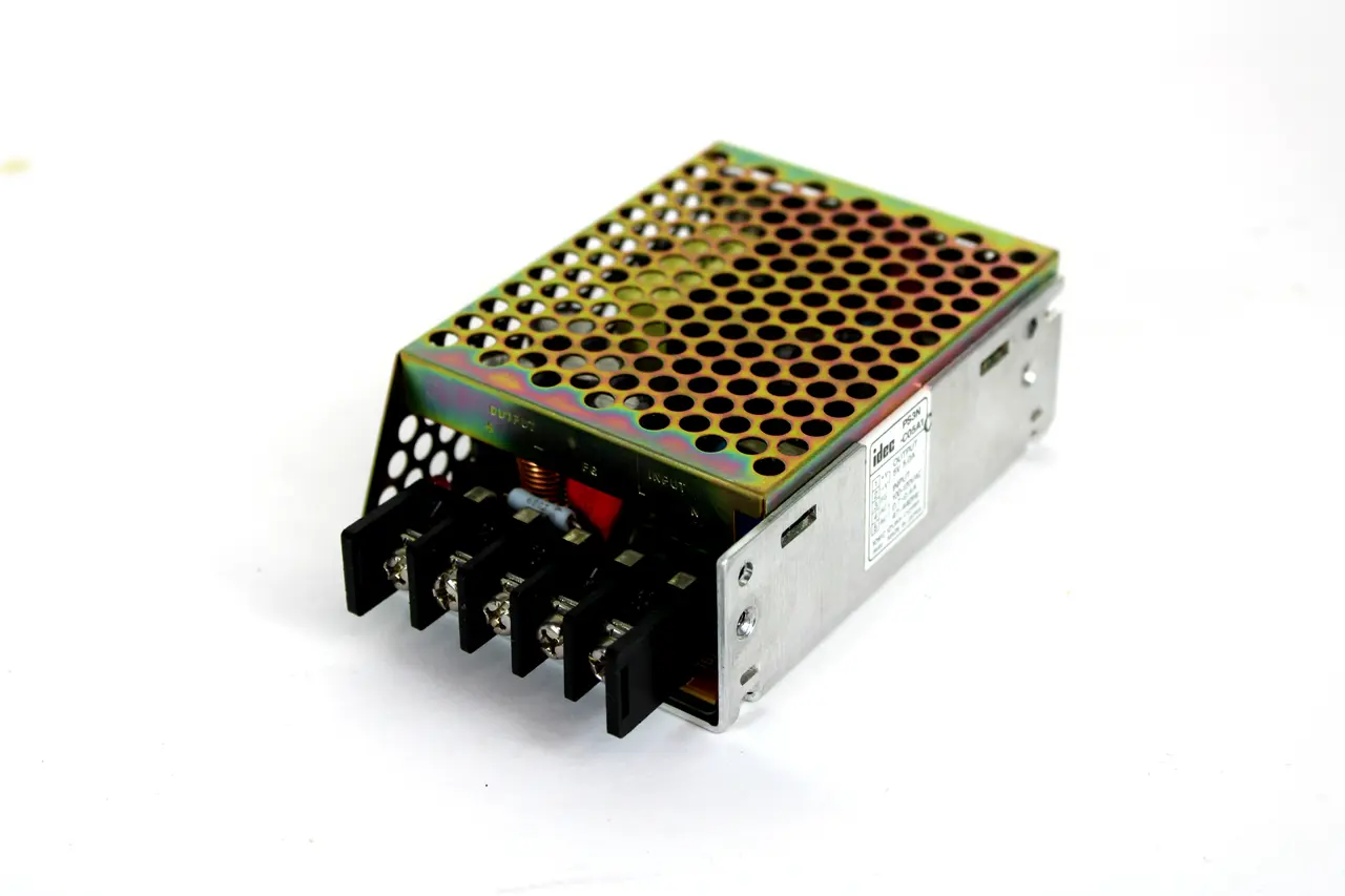 USED IDEC PS3N-C05A1