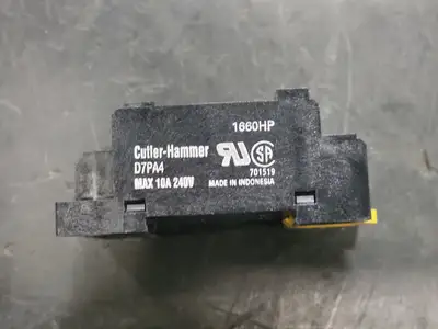 NEW CUTLER-HAMMER D7PA4