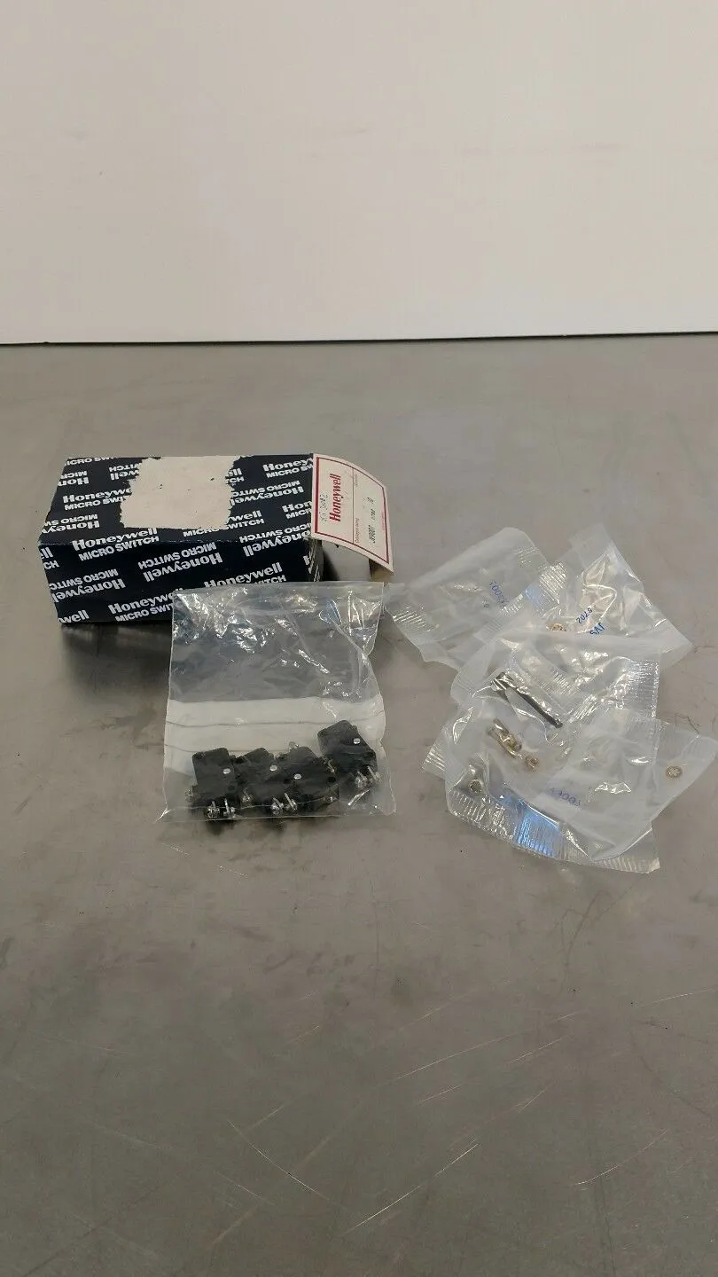 Honeywell JV9007 Microswitch w/Switch Hardware 6B