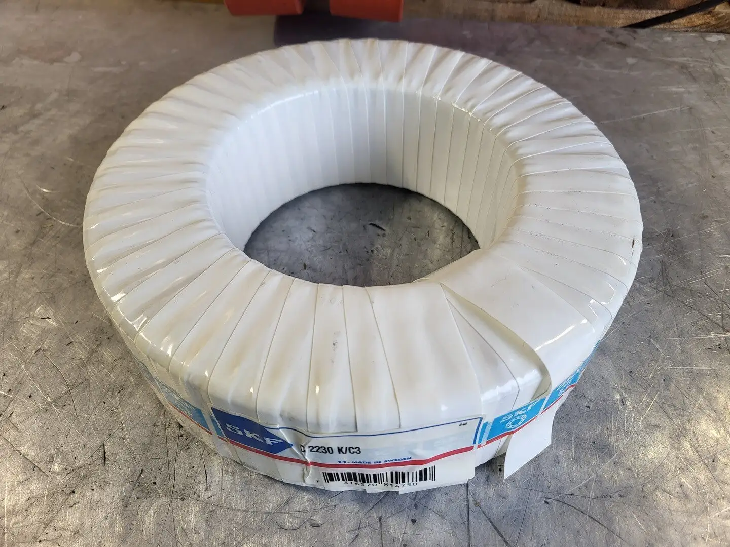 NEW SKF C2230K/C3