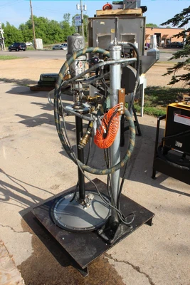USED GRACO 208-315