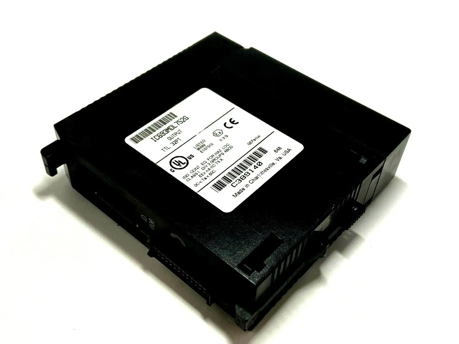 USED GE FANUC OUTPUT MODULE MISSING TOP FRONT COVER