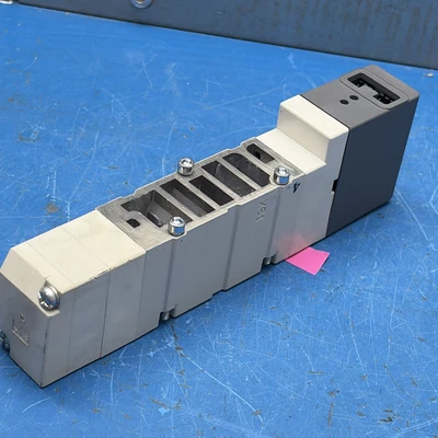 NEW SMC VQC4401-51-X61