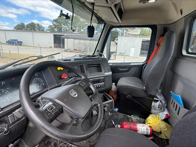 USED 2020 VOLVO D13