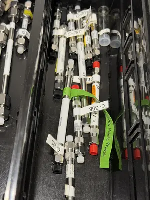 Used _UNKNOWN_ _UNKNOWN_ HPLC Columns Rhode Island US | Federal Equipment Company #1347618