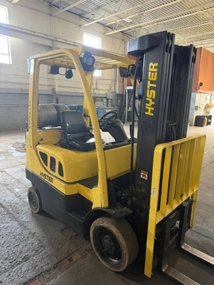 HYSTER 4,500Lb LP Hyster Forklift Individual Machines | Midwest Machinery, LLC (2)