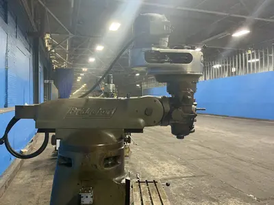 Used BRIDGEPORT 26026 Vertical Mills Ohio US | HGR 24 #1316119