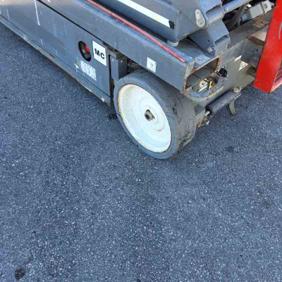 USED 2019 Skyjack SJ4632