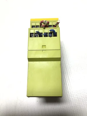 Pilz PNOZ X3 – 774316 Safety Relays Module 120VAC 24VDC 50-60Hz 2-5W
