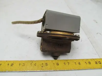 Saginomiya AQS-C110 Flow Switch Range 3L/Min-8L/Min Max Temp 80° 850VA 1/2" NPT