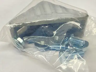 3 842 529 386 | Bosch Rexroth 3842529386 Gusset w/ Fasteners 40x80 - New