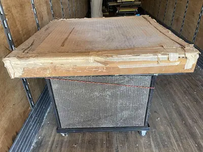 SHOPMADE 40" x 40" MOBILE DOWN-DRAFT SANDING TABLE