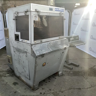 Fette Perfecta 1000 17 Station Rotary Tablet Press