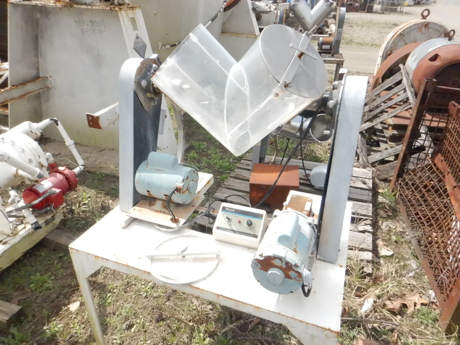 USED V-BLENDER C023360