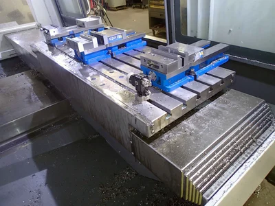 2020 HAAS VF-4SS Vertical Machining Centers | Lion Machinery (8)