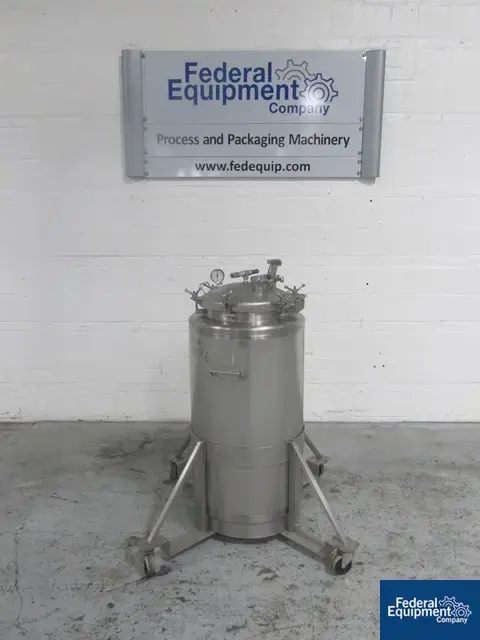 Used HyClone 200 Liter Conecraft Receiver Tank, 304 S/S, 8# Stainless Steel Tanks Ohio US | Federal Equipment Company #126005