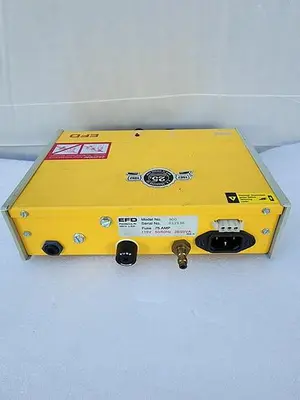 EFD 900 Precision Fluid Dispenser
