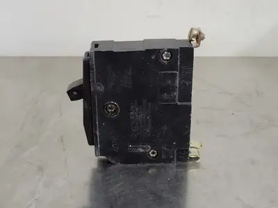 USED SQUARE D QOB115