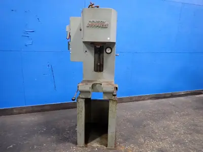 USED 1967 DENISON R065LC208D266VSA12C228S220