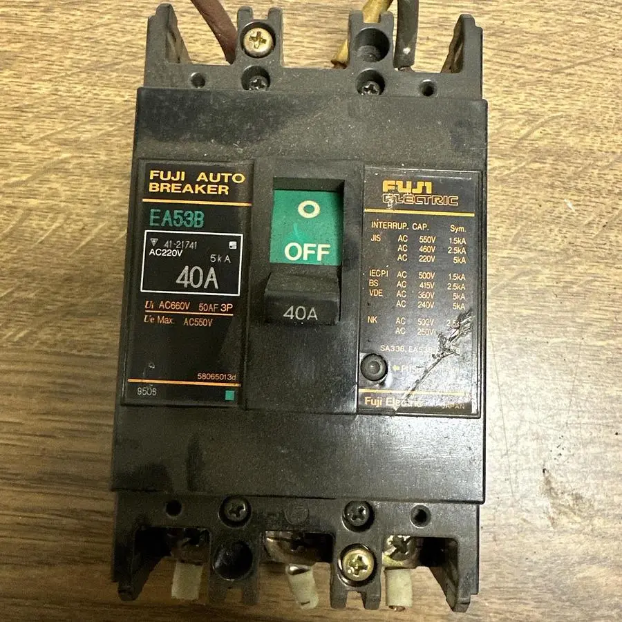 USED FUJI ELECTRIC EA53B-040