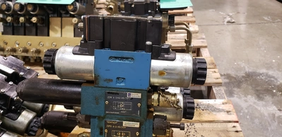 USED REXROTH 4WE6D61/OFEG24N9DK24L2