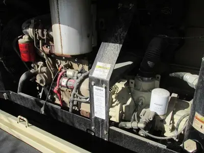 Used 2016 DOOSAN 185 CFM AIR COMPRESSOR Air Compressors, Portable Manitoba CA | Conquest Truck & Auto Sales #1475059