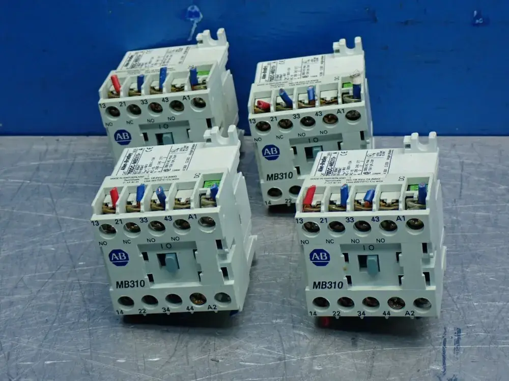 USED ALLEN BRADLEY 700DCMB310