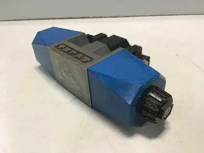 USED VICKERS DG4V56CMP7LH740