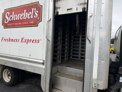 Used 2015 ISUZU NPR HD Box trucks Ohio US | Miedema Asset Management Group #1577987