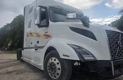Used VOLVO VNL64T760 Conventional trucks Illinois US | Mitsubishi HC Capital America #1362624