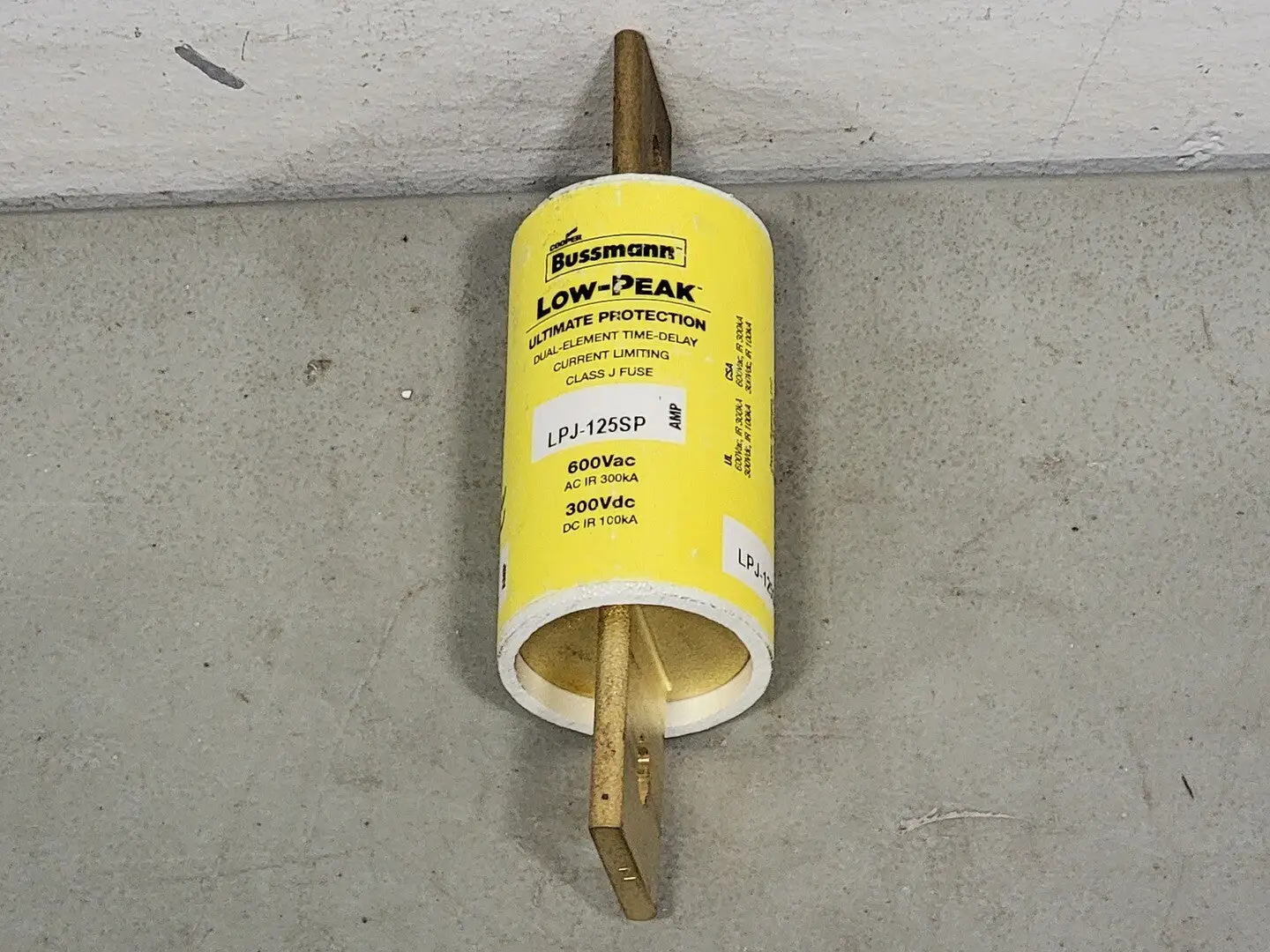 USED BUSSMANN LPJ-125SP