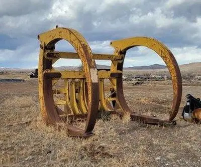 USED MEDFORD FABRICATION LOG FORK