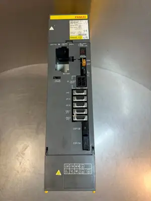 Fanuc A06B-6096-H207 Servo Amplifier B-65162 (12.4.6)