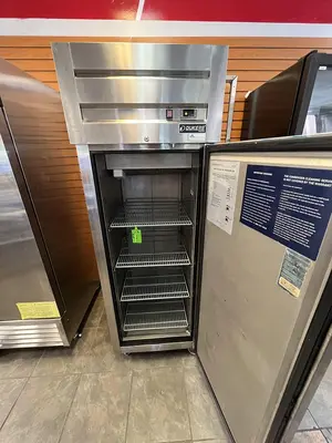 Used DUKERS D28AF Freezers Florida US | BAM Discount Restaurant Equipment #1321472
