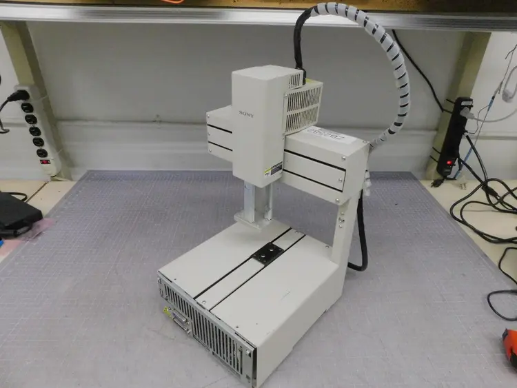 Used SONY CAST-AU4/B2521U Robots Texas US | Aucto #1454452