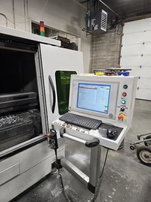 IPG CUBE 4X4 Fiber Laser System 2000W
