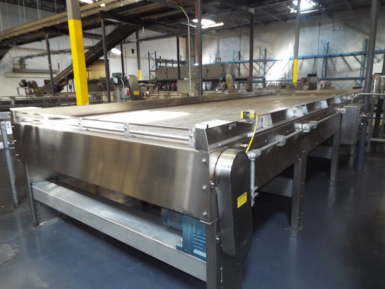 Used SENTRY EQUIPMENT & ERECTORS BI-DIRECTION ACCUMULATION TABLE Accumulation Tables | The Equipment Butler #1046155