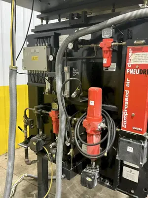 3000 WATT ROFIN SINAR MODEL #DC-030 LASER WELDER: YOBRO #24404