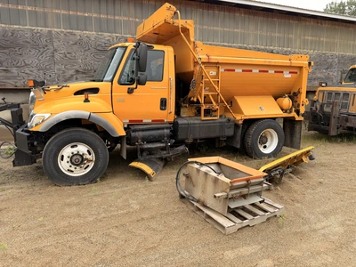 Used 2006 INTERNATIONAL 7400 6X4 Dump trucks Michigan US | Miedema Asset Management Group #1456832
