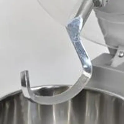 7 Qt Mixer with guard