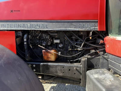 Used CASE IH 7140 Agricultural Tractors Tennessee US | Moore Equipment #1517234