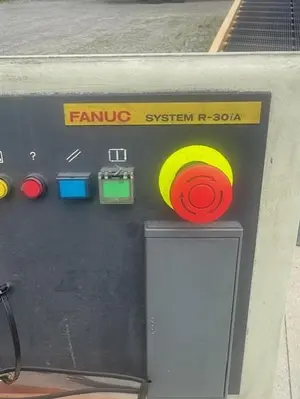 Used 2007 FANUC R2000IB/210F Robots Michigan US | Harbor Machinery Inc. #1280906