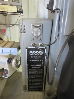 USED MOORE 3